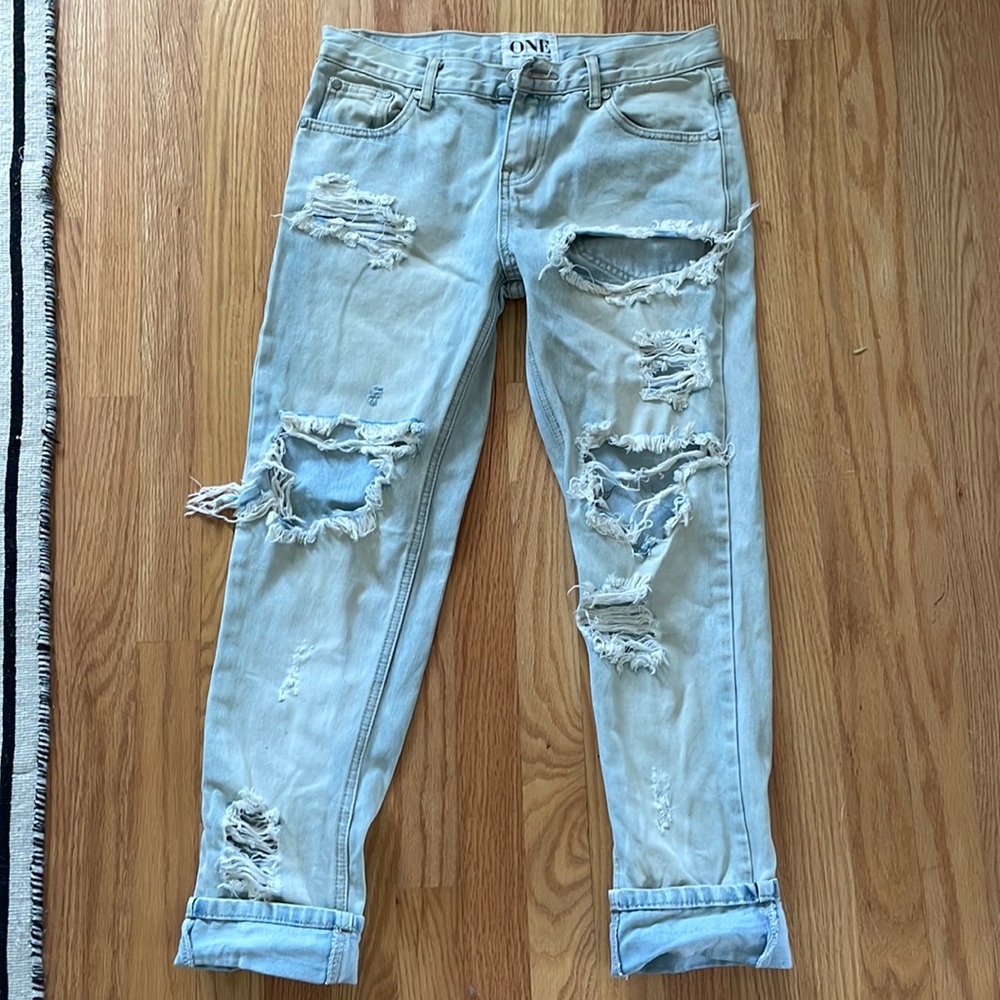 ONE Teaspoon Shredded low-cut boyfriend jean